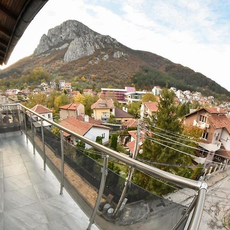 Раде 3-Враца Vratsa Buitenkant foto