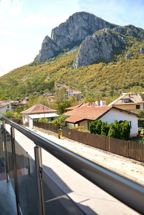 Раде 3-Враца Vratsa Buitenkant foto